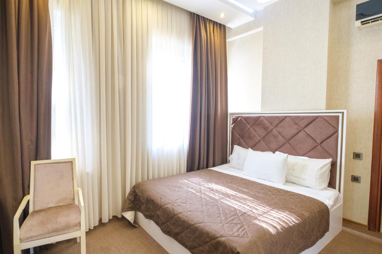 Maestro Hotel Baku Extérieur photo