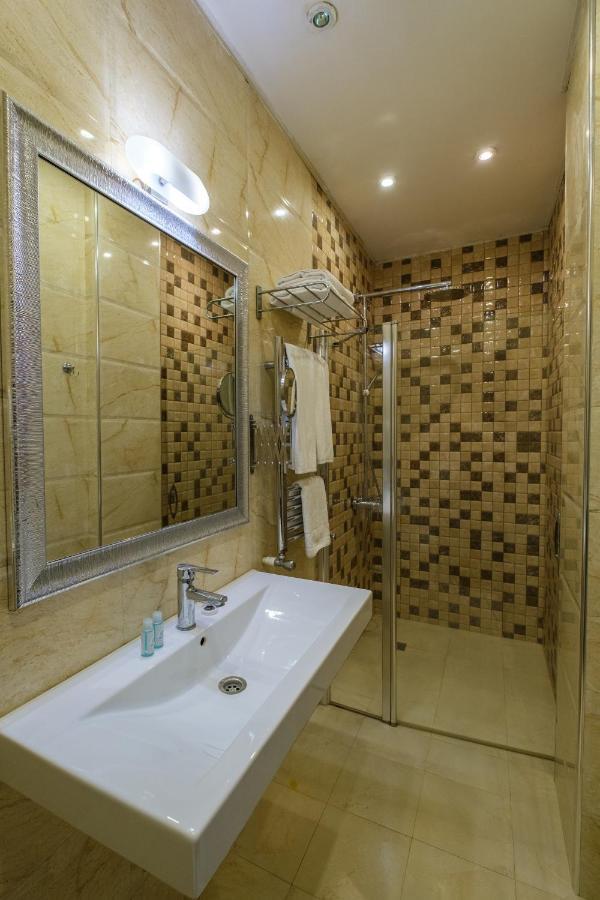 Maestro Hotel Baku Extérieur photo