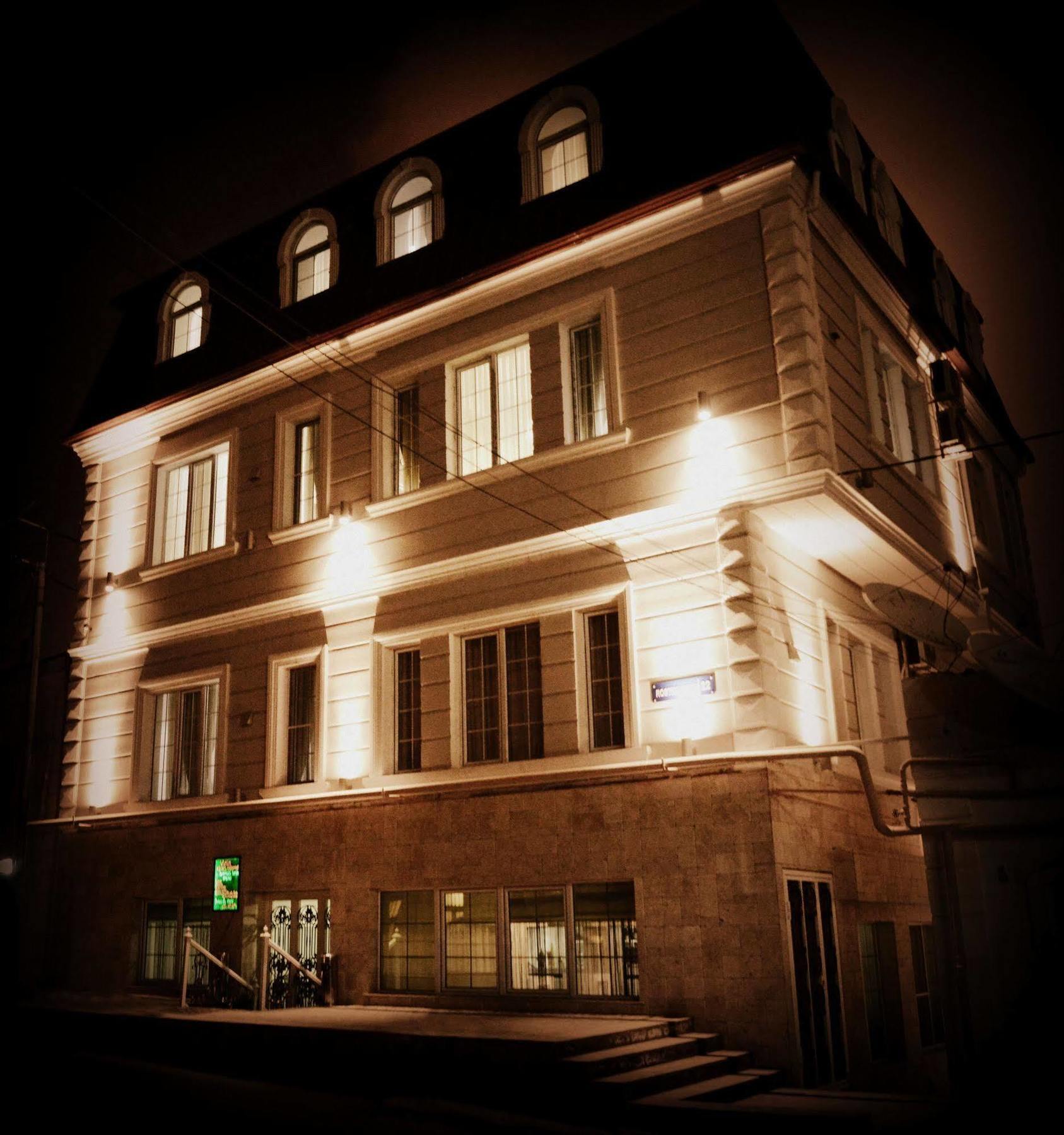 Maestro Hotel Baku Extérieur photo